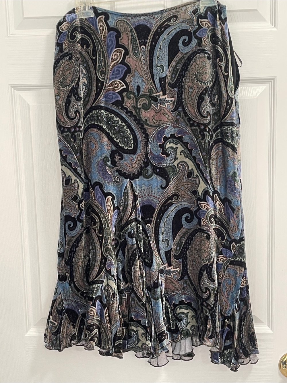 Dana Buchman Midi Skirt with a flounced hem in Blue and Black size 12